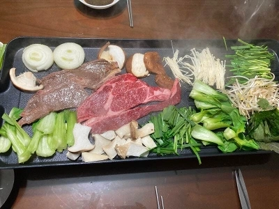 牛肉が美味しいと財閥も笑うのか？