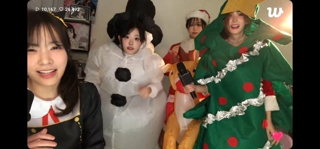 Qwer この子供たちは正気を失っているようです 笑.jpg