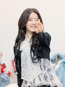 STAYC スミン・アイサ・シウン