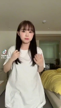 (SOUND)オルチャンホン・ヨンギの街頭露出衣装ㄷㄷ