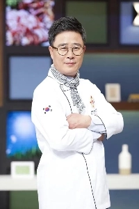 白黒）芸能人として知られるイム・ソングンシェフのあなたの知らないこと