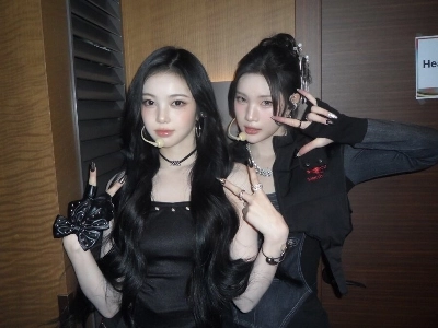 カリナはDaum SMセンターという名前の女性アイドルです。