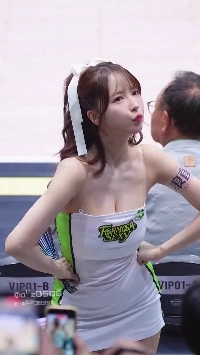 (SOUND)「チアリーダー」三上悠亜 ソーダポップ