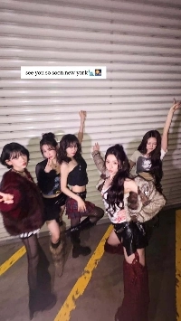 [Le Seraphim] ホ・ユンジンInstagramメンバーグループショット.jpg