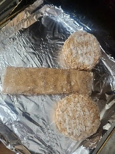 今朝はノーブランドパーティーです。