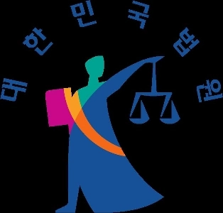 金正日氏を称賛する書簡と哀悼の花輪を贈った南北スポーツ交流協会会長が無罪判決を受けた。