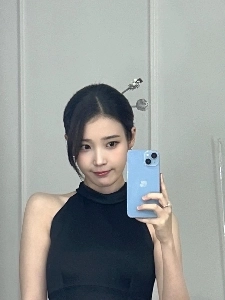 IUは本当にカッコいいです