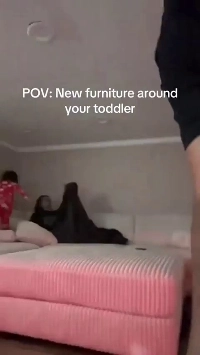 (SOUND)ソファの上での親子の動きの違い.mp4