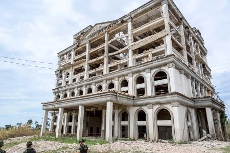 タイが占拠した犯罪複合施設