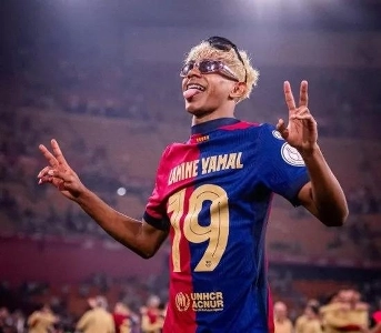 今年ついに19歳になるサッカー選手。