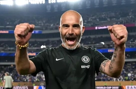 【公式】ホワイト・ルカク