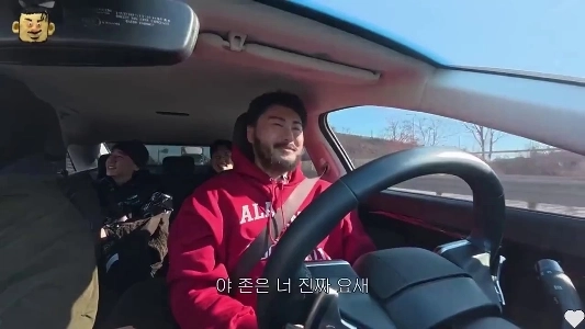 (SOUND)スキンに1000万ウォンを費やしたラッパー・ネオクサル