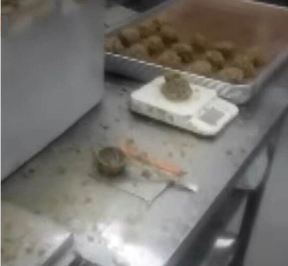 【ニュース】「「」「これを知ったら『ドゥチョック』が食べられなくなる」」「」…工場アルバイトの衝撃暴露