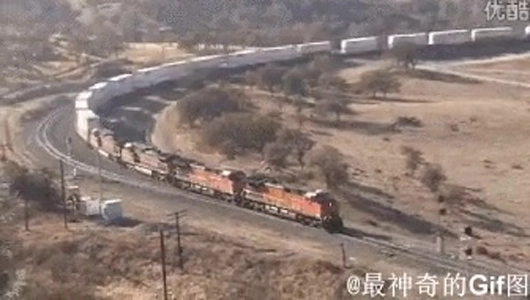 なぜアメリカの田舎で踏切事故が多発するのか