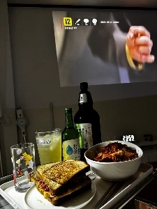 白黒シェフよりも上手な夜食を作りました。