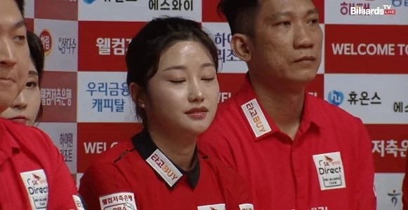 最近ショートヘアに切り替えた女性ビリヤード選手