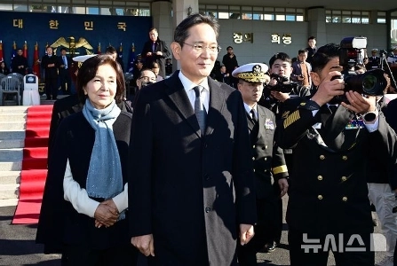 サムスン李在鎔会長の株式資産25兆ウォン…1年で13兆ウォン増加