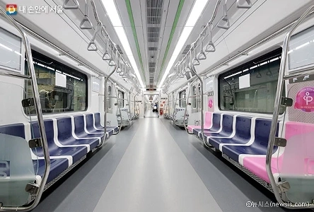 地下鉄の妊婦席は最悪だ。