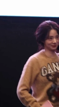 (SOUND)シンシアの美しさㄷㄷ。 mp4