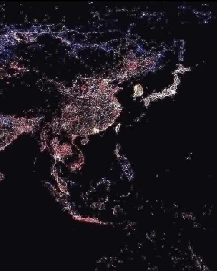 アジア大陸の夜の衛星写真 .jpg