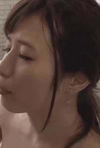 ふふ、我が国は中国人芸能人を全く差別しませんでした。