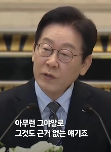 バカがタイトルを決めるレベルだよ（笑）。