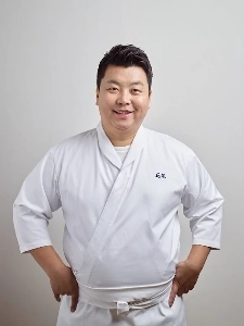 チョン・ホヨンシェフの店員さんに聞いた話