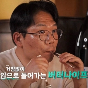 四季) 薔薇も胎児も全て受け入れますㄷㄷㄷㄷ