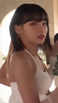 Le Seraphim キムチェウォン 太ももストラップぴったりフィット衣装