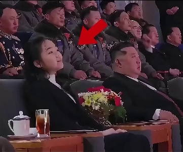 (SOUND)傲慢（？）な表情を浮かべる北朝鮮のキム・ジュエ.mp4