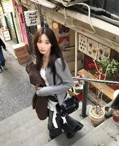 不安定な精神を持つ美しいバレーボール選手