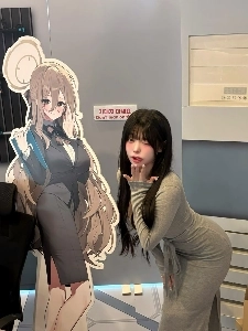 ユディのボリュームのある微細な外観