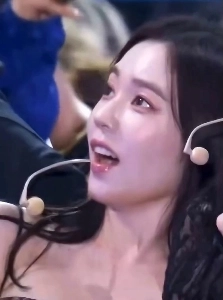 [Red Velvet] アイリーンが何かに驚いた様子