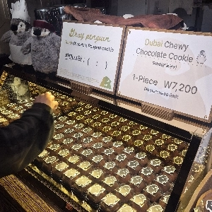 彼女に豆腐を買ってほしいと頼まれたので、豆腐を買うついでに食べてみました。