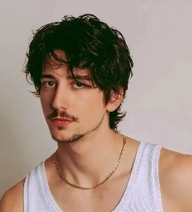 アガサ・キャサリン・ハーン、ラプンツェル・ゴーテル役で交渉中