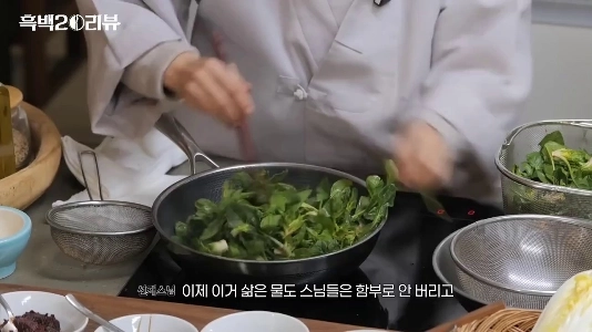 (SOUND)アン・ソンジェはYouTubeを始めてからわずか10か月で、より落ち着いた男になった。