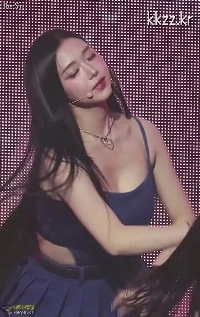 ワイドトリプルSキムチェヨンgif