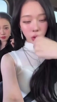 (SOUND)【アエスパ】ホワイト19号車内ルック 冬の微妙な手の動き