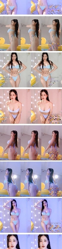 ムンドゥヤのスカイブルーストライプのチューブトップビキニ露出が熱い。