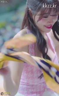 キム・ドア チアリーダー