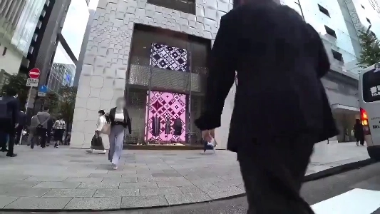 (SOUND)通勤中にこんなものを見ると一日が楽しくなります。