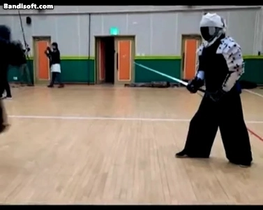 アジアの伝統武術の実用性がますます再評価されています。