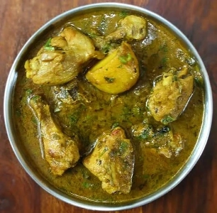 カレー粉と本気で混同されている黄色の唐辛子パウダー。